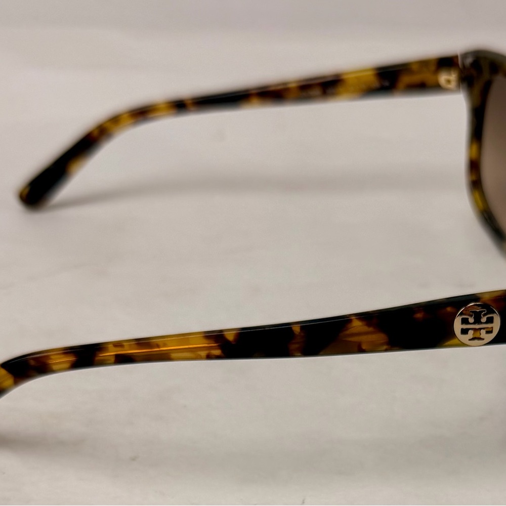 Tory Burch Brown and Black Sunglasses - Picture 4 of 10